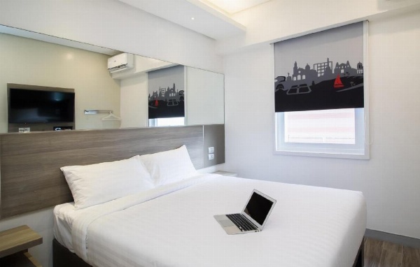 Red Planet Manila Bay image 1